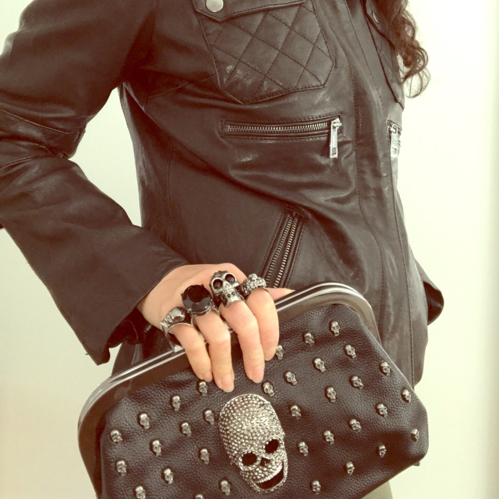 !!! Knuckle ring clutch bag skulls HOT